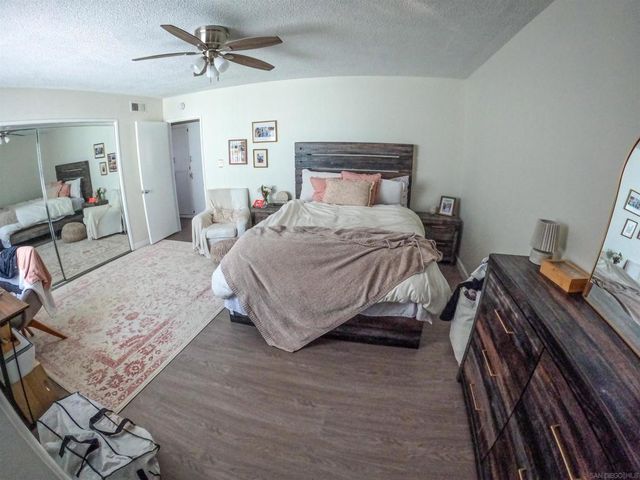 736 E, Coronado, CA 92118