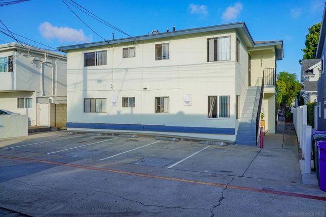 736 E, Coronado, CA 92118