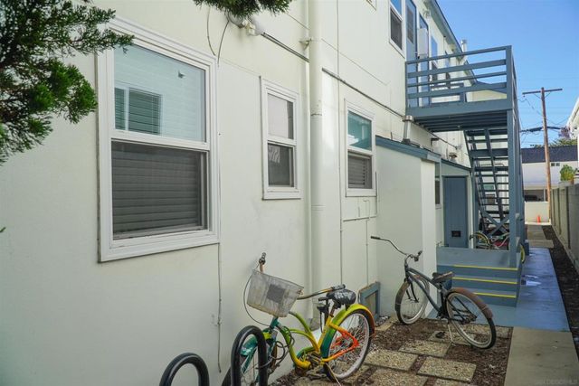 736 E, Coronado, CA 92118