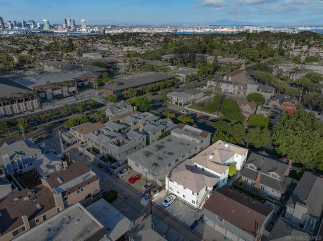 736 E, Coronado, CA 92118