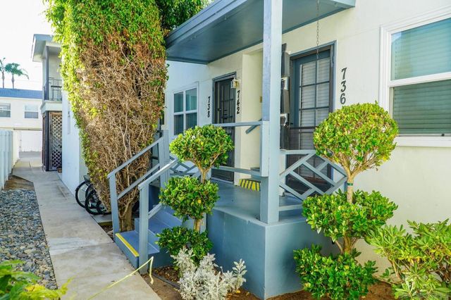 736 E, Coronado, CA 92118