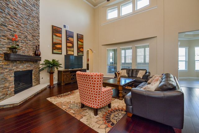 6302 Kennedy Hills Court, Sugar Land, TX 77479