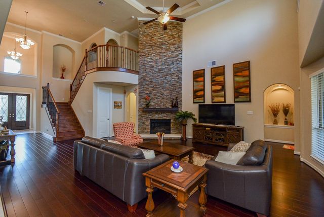 6302 Kennedy Hills Court, Sugar Land, TX 77479