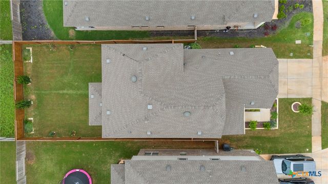 2013 Flametree Avenue, New Braunfels, TX 78132