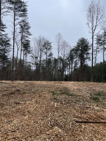 141 Pine Tree Circle, Nancy, KY 42544