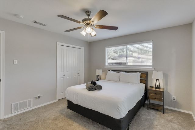 5825 Hillcroft Street, Dallas, TX 75227