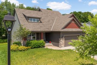 917 Pheasant Run S, Lino Lakes, MN 55014