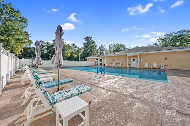 226 Hemingway Loop, Foley, AL 36535