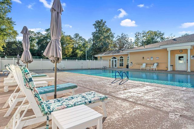 226 Hemingway Loop, Foley, AL 36535