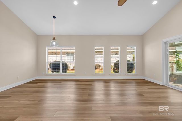 226 Hemingway Loop, Foley, AL 36535