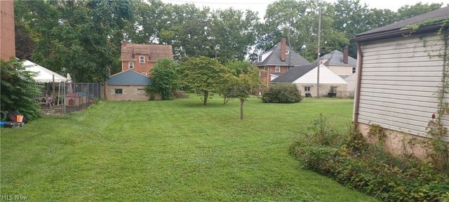 225 Ohio Avenue, Mcdonald, OH 44437