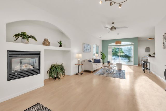 3905 Apple Blossom Way, Carmichael, CA 95608