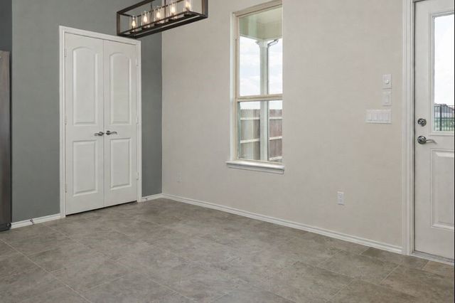 4613 Benham Drive, Fort Worth, TX 76036