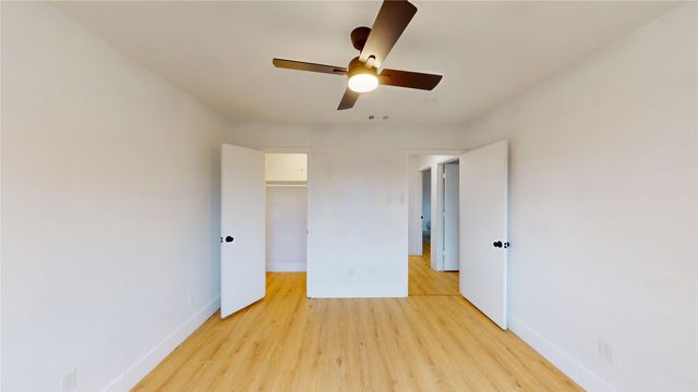 4122 Victoria Street, Irving, TX 75062