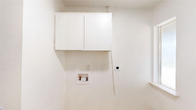 4122 Victoria Street, Irving, TX 75062