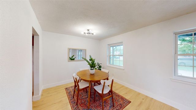 4122 Victoria Street, Irving, TX 75062