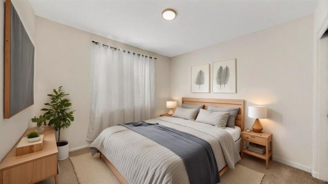 6421 Maple Leaf Ln, Riverbank, CA 95367