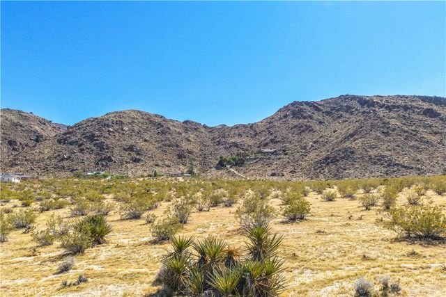 7054 Canyon Road, 29 Palms, CA 92277