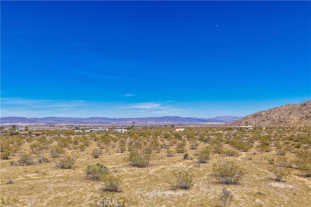 7054 Canyon Road, 29 Palms, CA 92277