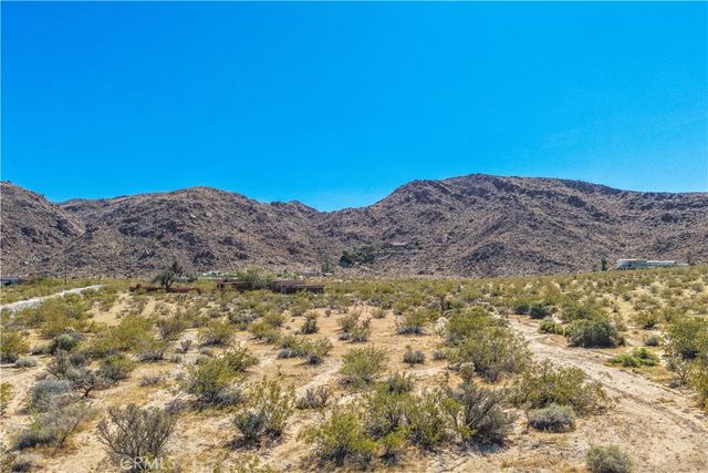 7054 Canyon Road, 29 Palms, CA 92277