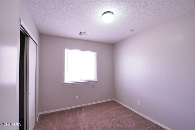 610 VILLAS DEL VALLE Drive, Socorro, TX 79927
