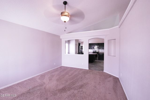 610 VILLAS DEL VALLE Drive, Socorro, TX 79927