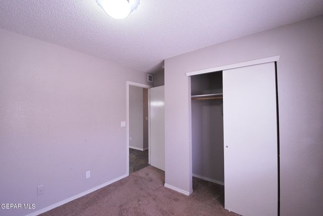 610 VILLAS DEL VALLE Drive, Socorro, TX 79927