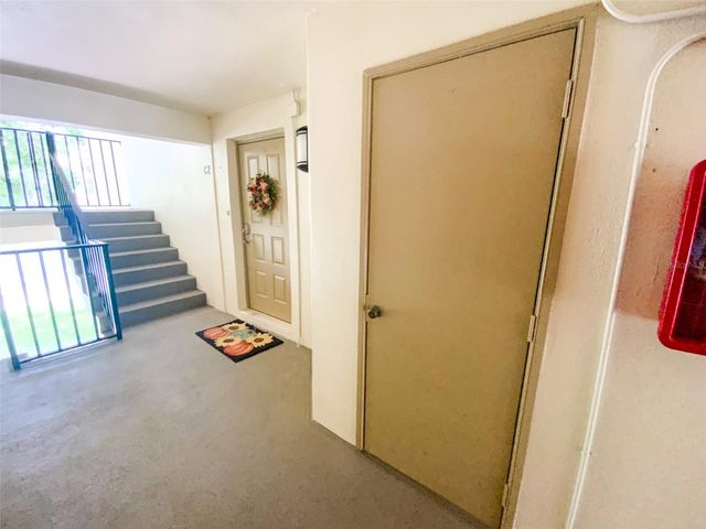 3134 LAKE PINE WAY C2, Tarpon Springs, FL 34688