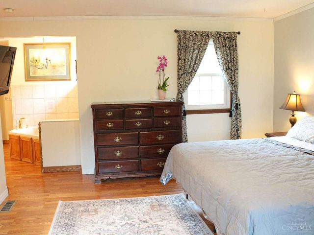 5588 W Fork Road, Green Twp, OH 45247