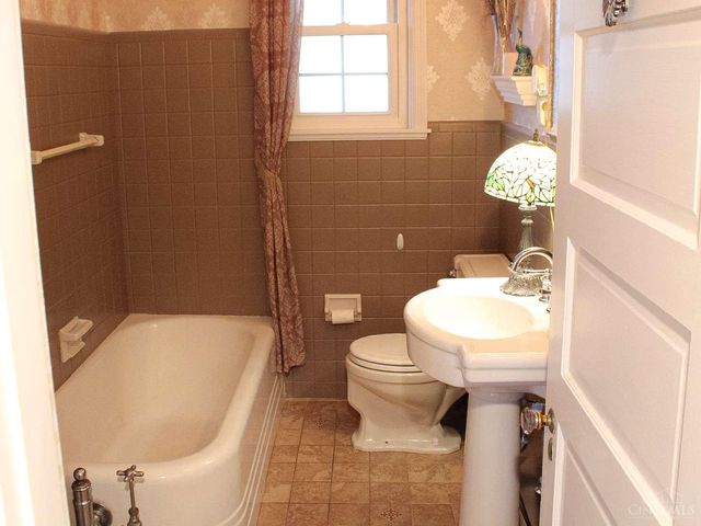 5588 W Fork Road, Green Twp, OH 45247