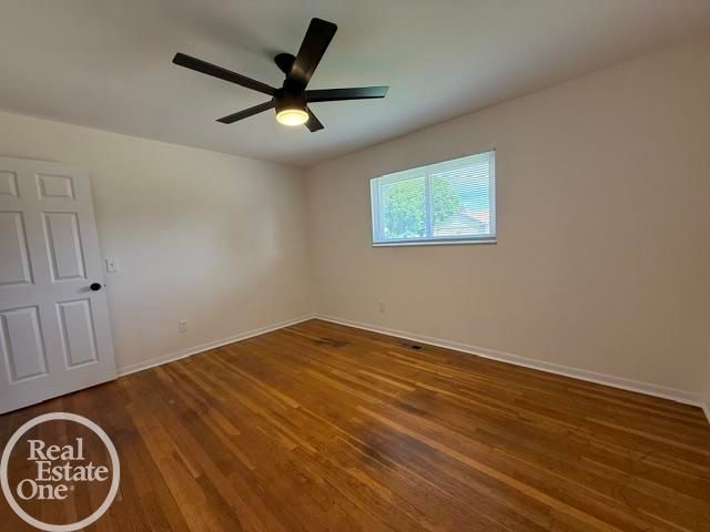 27550 E Schiller Street, Chesterfield Twp, MI 48047