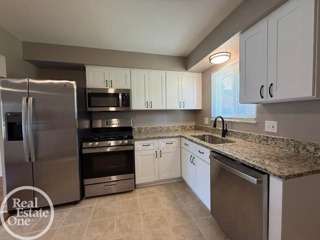 27550 E Schiller Street, Chesterfield Twp, MI 48047