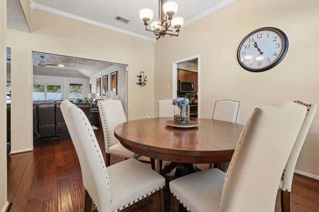 824 Cherlynne Drive, Cedar Hill, TX 75104