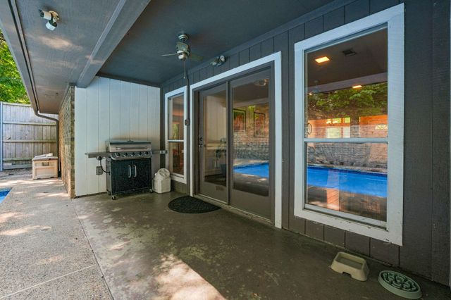 824 Cherlynne Drive, Cedar Hill, TX 75104
