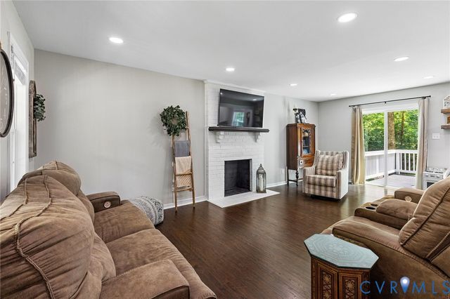 13261 Derryveach Dr, Chesterfield, VA 23832