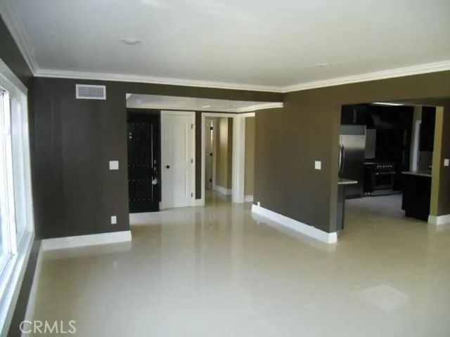 6225 Melvin Avenue, Tarzana, CA 91335