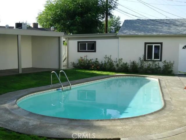 6225 Melvin Avenue, Tarzana, CA 91335
