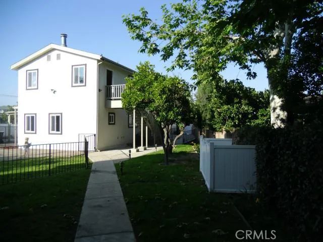 6225 Melvin Avenue, Tarzana, CA 91335