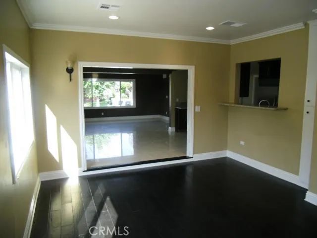6225 Melvin Avenue, Tarzana, CA 91335