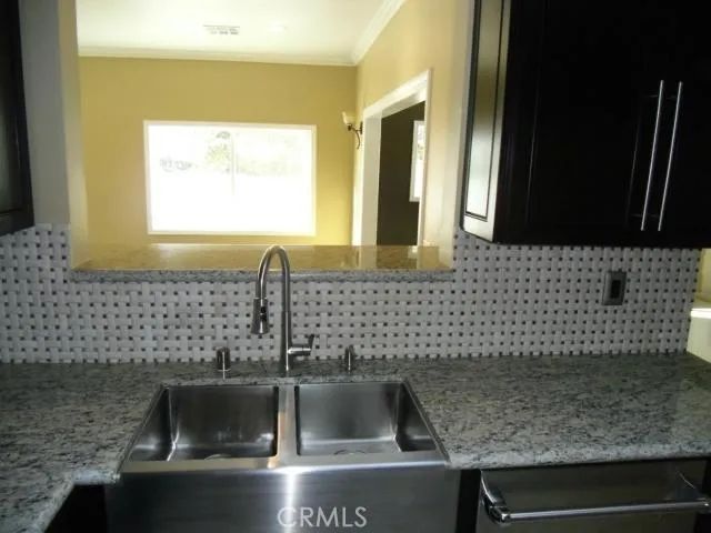 6225 Melvin Avenue, Tarzana, CA 91335