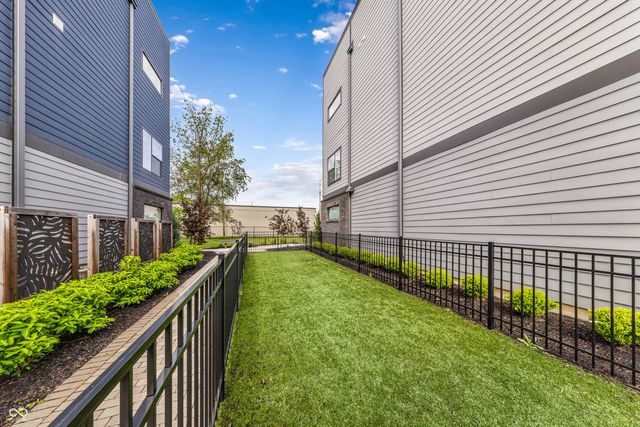 1808 Rosette Way, Indianapolis, IN 46202