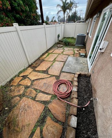 655 E Washington Ave J, El Cajon, CA 92020