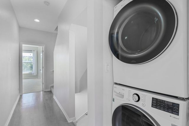 1512 S Halsted Street, Chicago, IL 60607