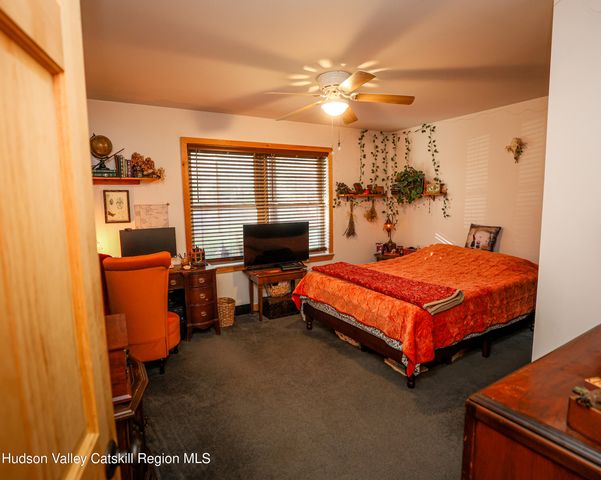 60 John Shults Road, Saugerties, NY 12477