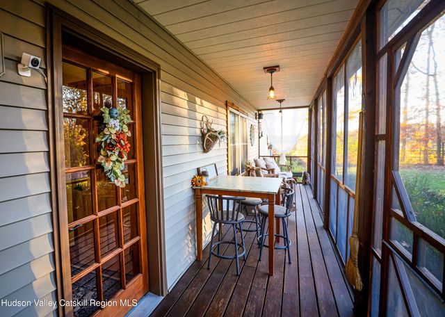 60 John Shults Road, Saugerties, NY 12477