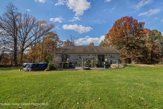 60 John Shults Road, Saugerties, NY 12477