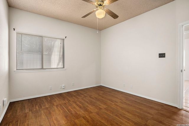 5891 Spring Grn, San Antonio, TX 78247