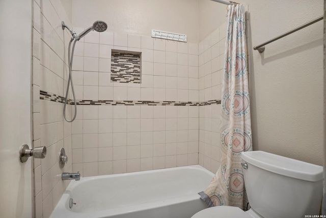 5891 Spring Grn, San Antonio, TX 78247