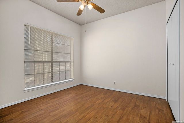 5891 Spring Grn, San Antonio, TX 78247