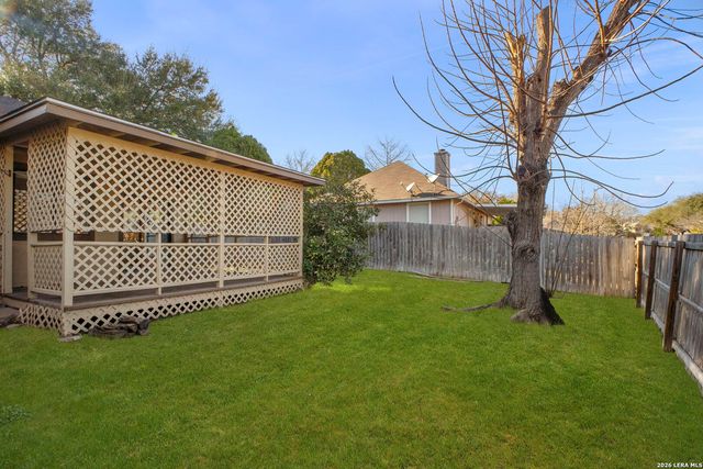 5891 Spring Grn, San Antonio, TX 78247